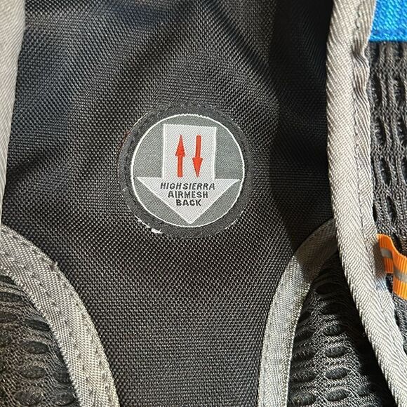 High Sierra pack (5090) - Picture 4 of 8